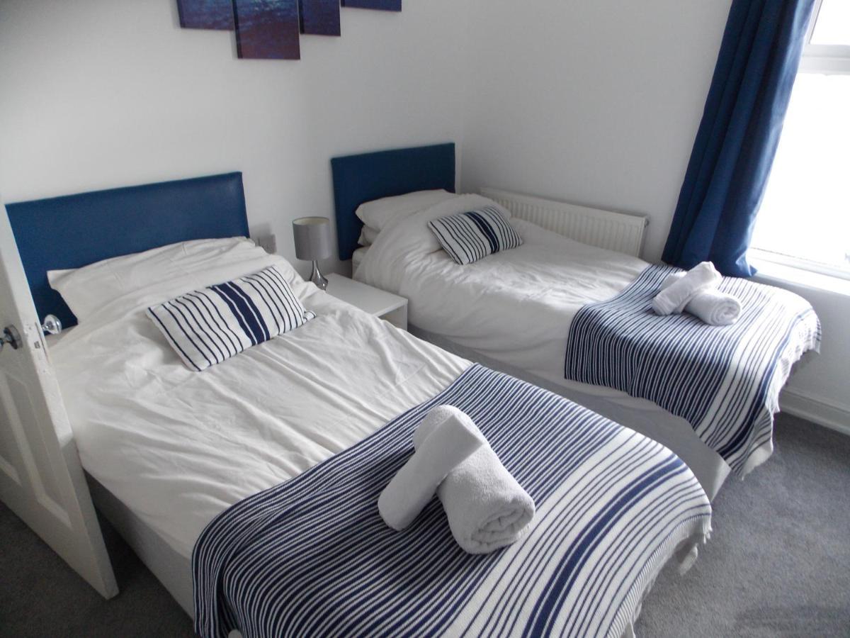 Ocean House - Weymouth Villa ภายนอก รูปภาพ